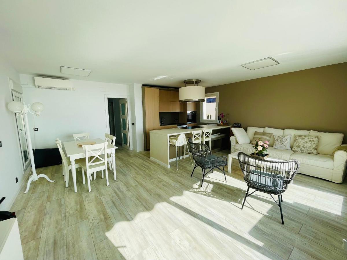 La Marina2 Seaview With Amazing Terrace Apartment Sitges Exterior foto