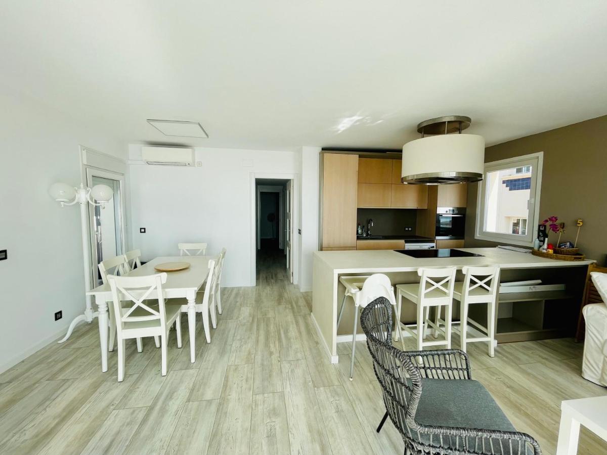 La Marina2 Seaview With Amazing Terrace Apartment Sitges Exterior foto